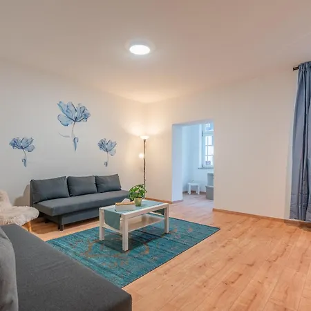 Apartment Hochwertiges In Zentraler Top-lage In Halle No1