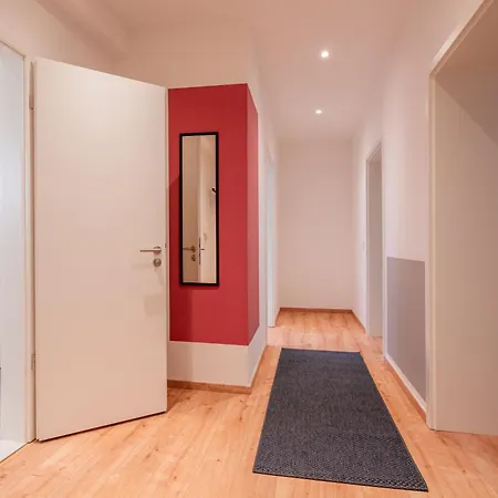 Hochwertiges In Zentraler Top-lage In Halle No1 Apartment *
