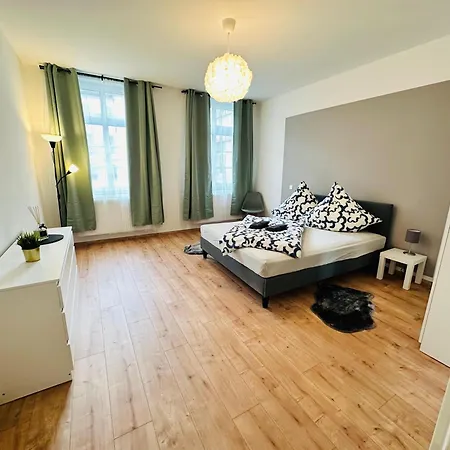 Hochwertiges In Zentraler Top-lage In Halle No1